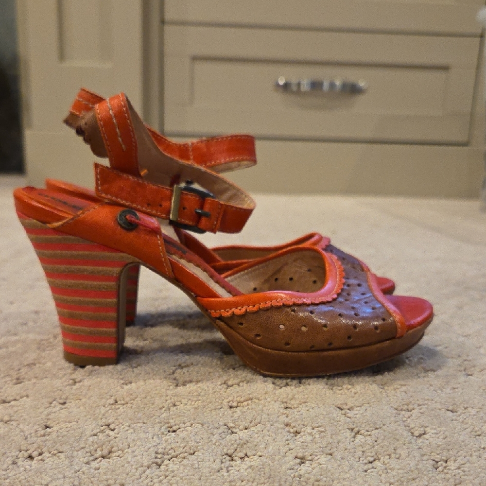 Red and Brown Chunky Heeled Sandals with Ankle Straps - Picture 1 of 8